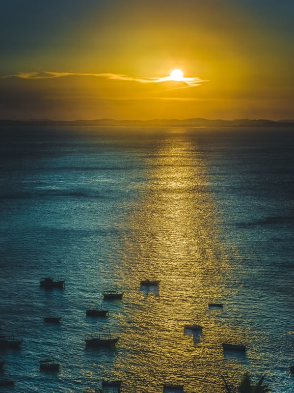 POR DO SOL NA GAMBOA