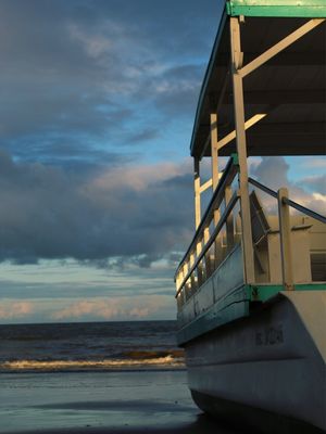 CATAMARAN PÔR DO SOL