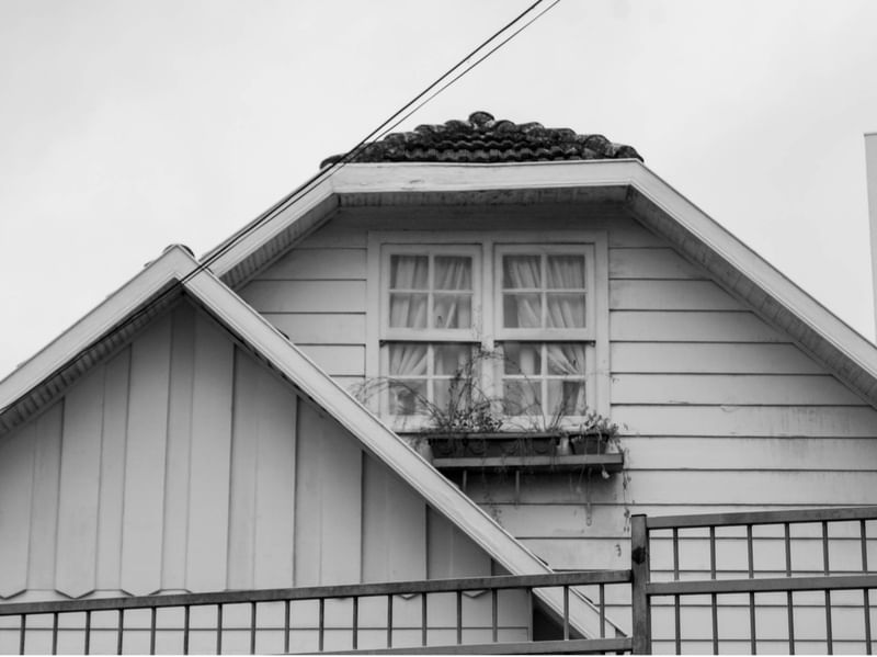 CASA MADEIRA POR LUISAFORNASARI