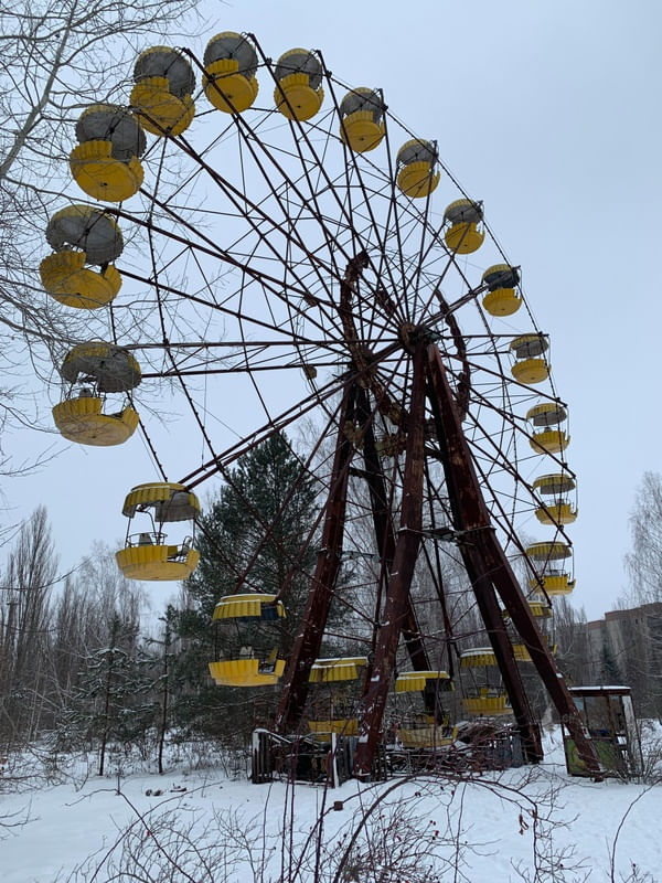 RODA GIGANTE DE CHERNOBYL