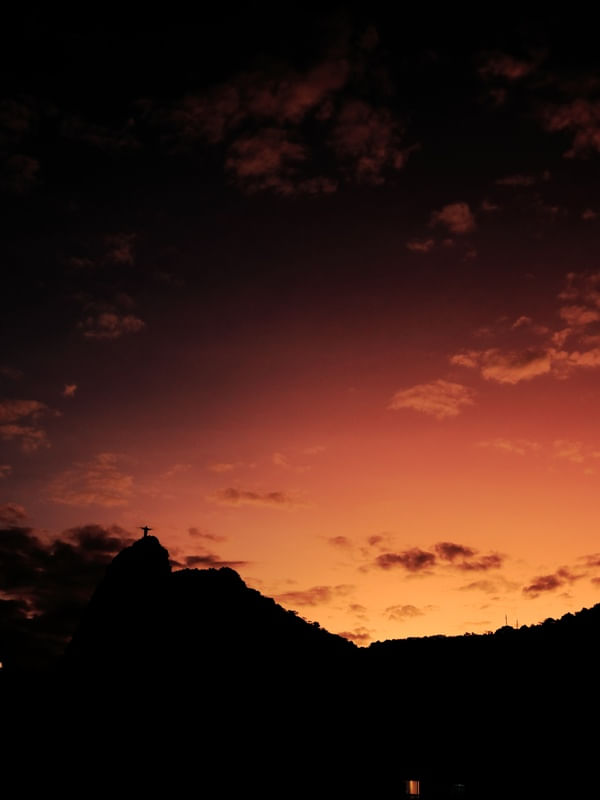 ENTARDECER E O CRISTO