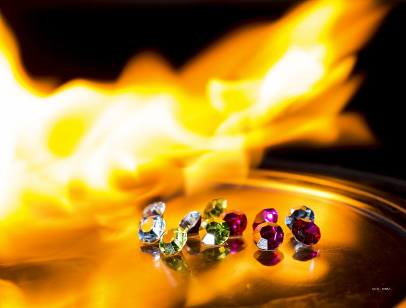 FOGO E DIAMANTES