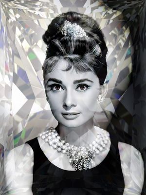 AUDREY COM DIAMANTE III