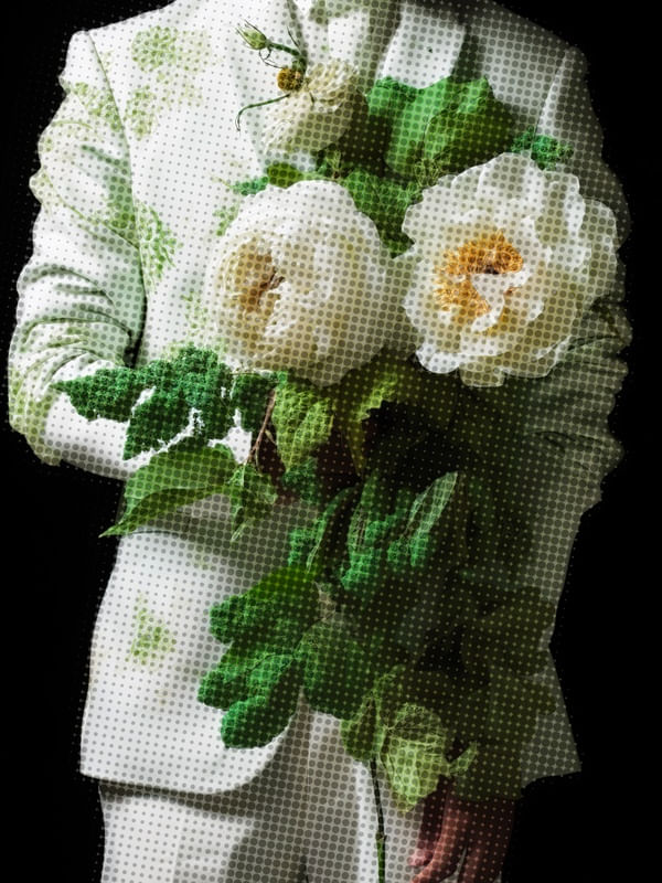 HOMEM COM FLORES 07 BY AI