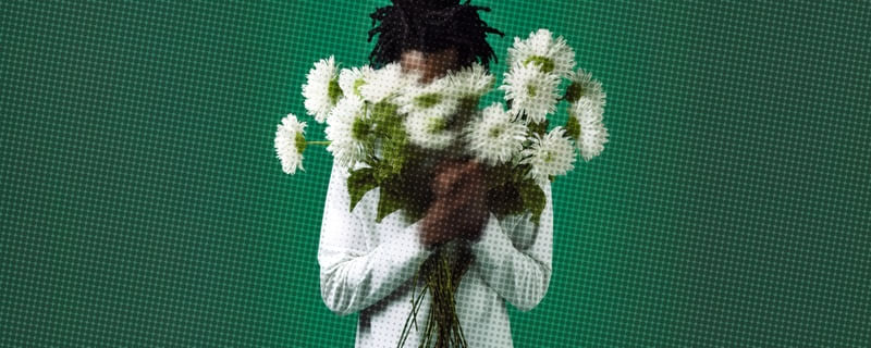 HOMEM COM FLORES 11 BY AI
