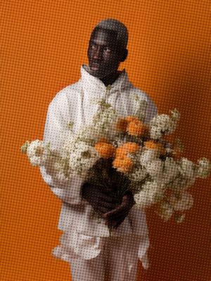 HOMEM COM FLORES 19 BY AI