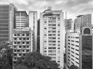 JANELAS PARA A CIDADE