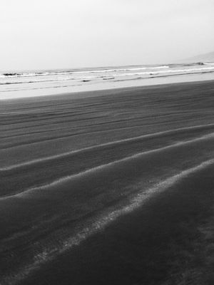 BLACK AND WHITE PRAIA I