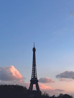 TORRE EIFFEL - IMAGEM 01