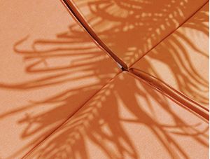 RELAX IN ORANGE