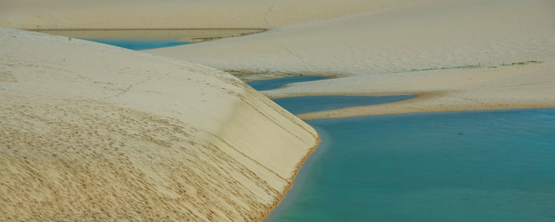 DIAS DE SOL E AREIA IV