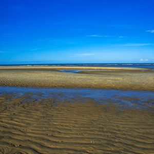 PRAIAS EM MOVIMENTO VI