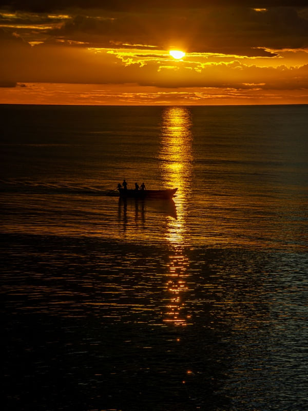 DIAS DE SOL E AREIA X