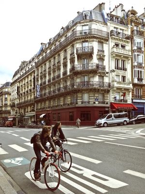 CENA DE CINEMA EM PARIS