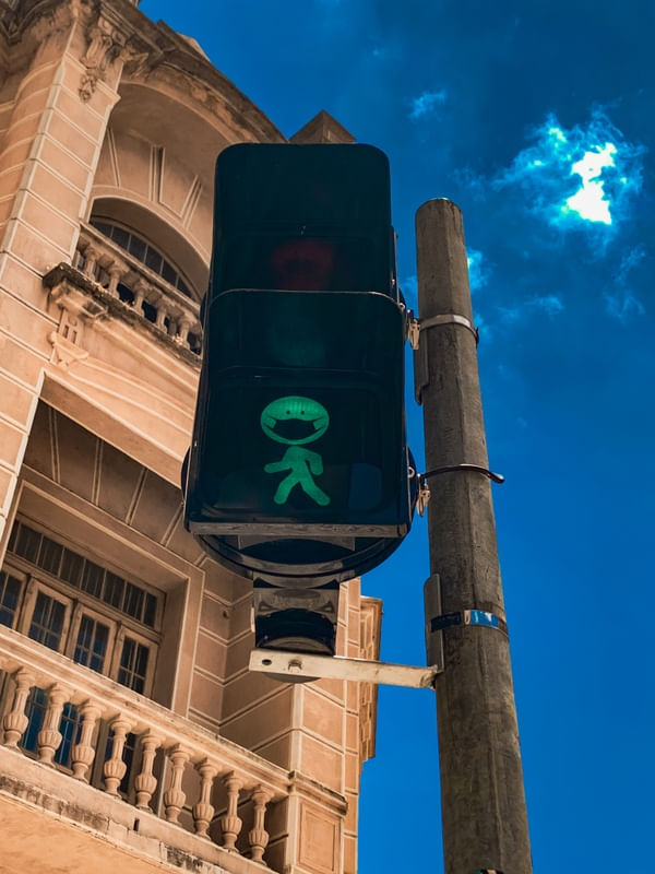 TRAFFIC LIGHT OF CHAOS