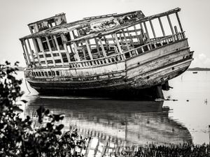 BARCO APOSENTADO