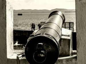 CANHÃO DE GUERRA ANTIGO