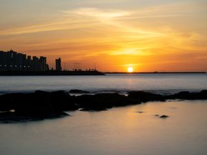 PÔR DO SOL NA BEIRA MAR DE FORTALEZA