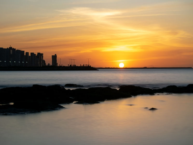 PÔR DO SOL NA BEIRA MAR DE FORTALEZA