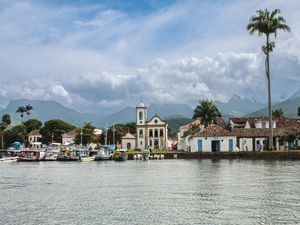 MARCOS TIRONI IGREJA