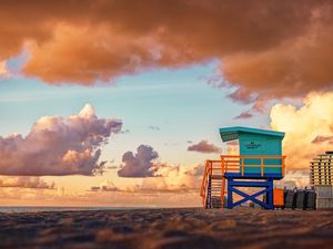 SUNRISE AT MIAMI