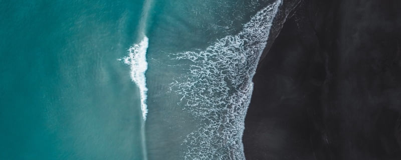 PRAIA ESCURA