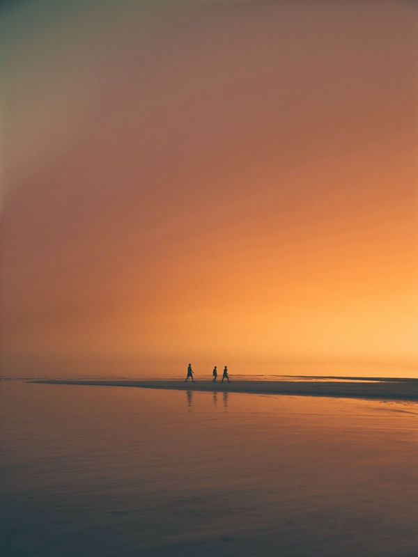 CAMINHADA NO POR DO SOL