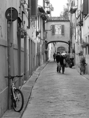 EM FLORENÇA... (P&B)