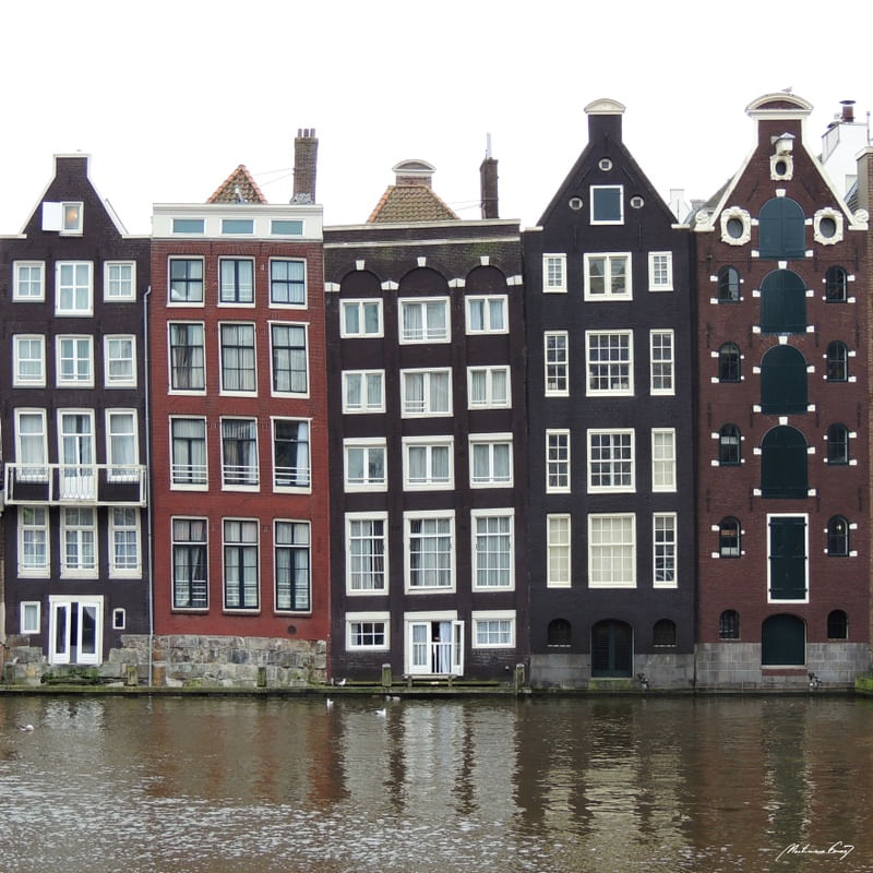 SOBRADOS DE AMSTERDÃ