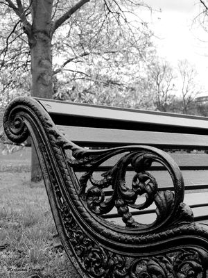 KENSINGTON GARDENS