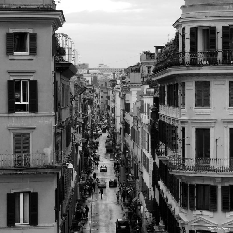 EM ROMA I