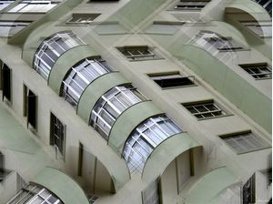 SOBREPOSIÇÃO MODERNISTA