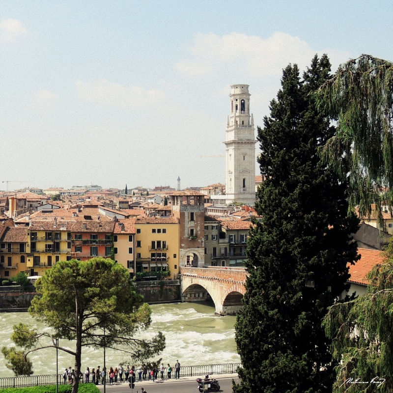 EM VERONA - II