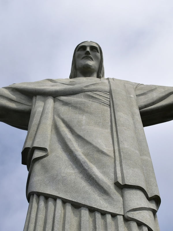 CRISTO REDENTOR (TRÍPTICO B)