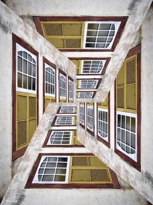 JANELAS SURREAIS - I