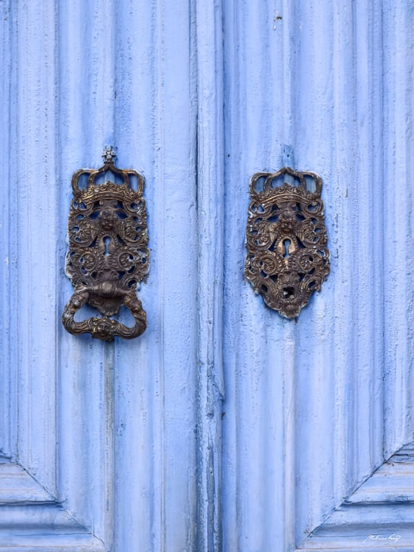 DETALHE DE PORTA