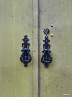 DETALHE DE PORTA - III