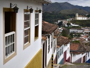 JANELÕES DE OURO PRETO - MG