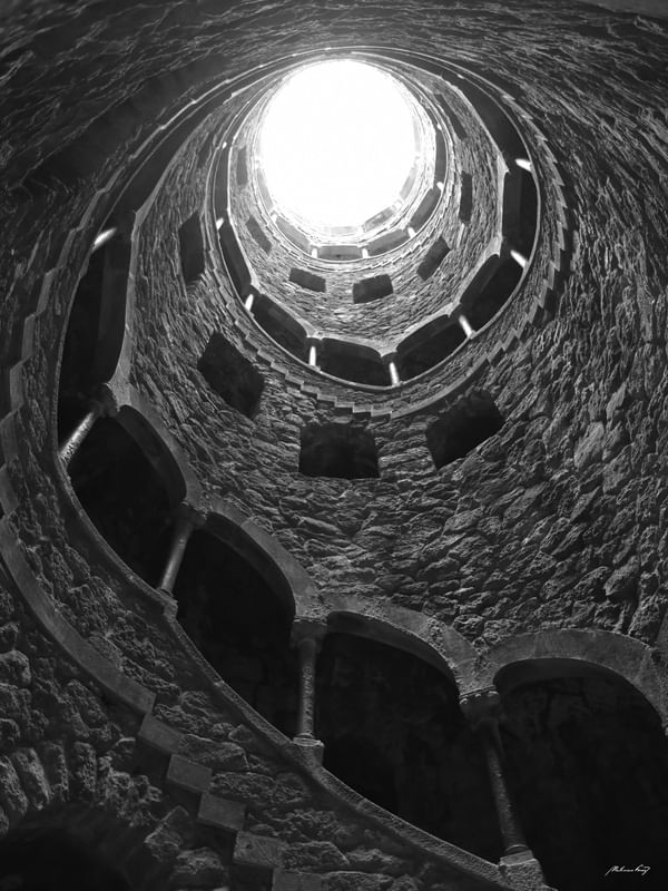 POÇO INICIÁTICO - SINTRA - II
