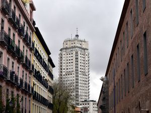 ARQUITETURA DE MADRI - III