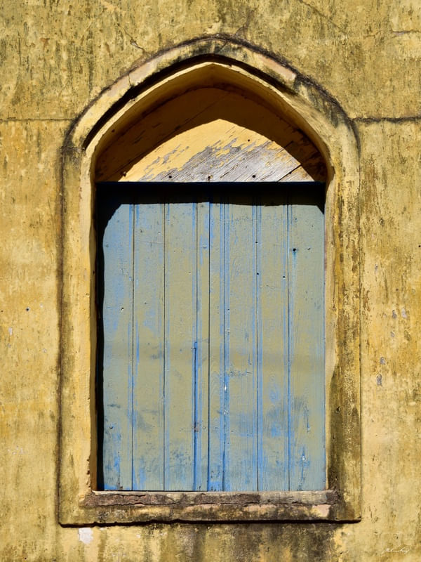 JANELA DE BARBALHA - II