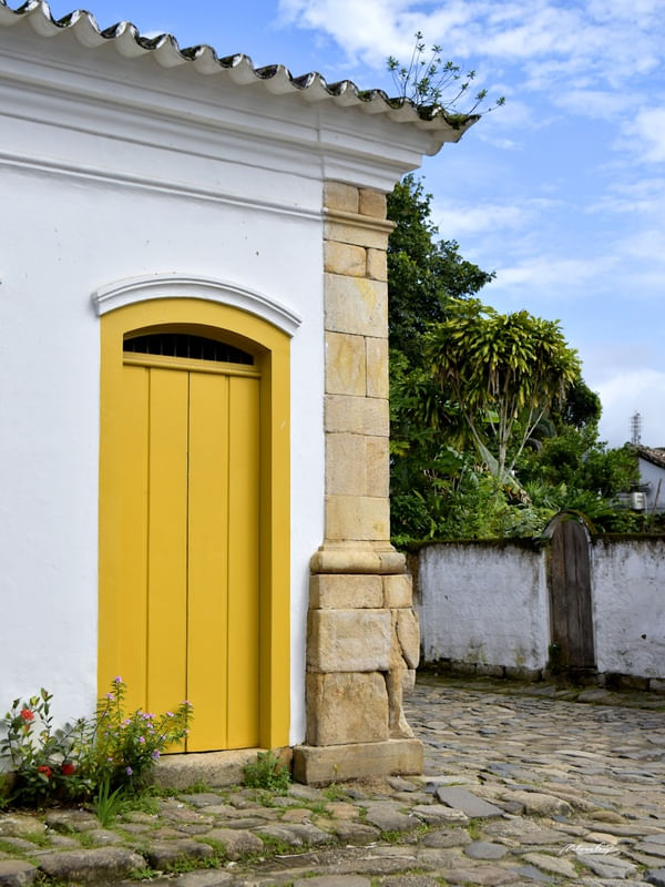 ESQUINA EM PARATY - RJ - II