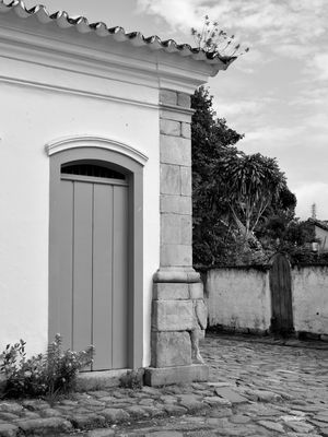 ESQUINA EM PARATY - RJ - II (PB)