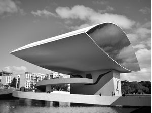 ARQUITETURA DE NIEMEYER - CURITIBA - PB