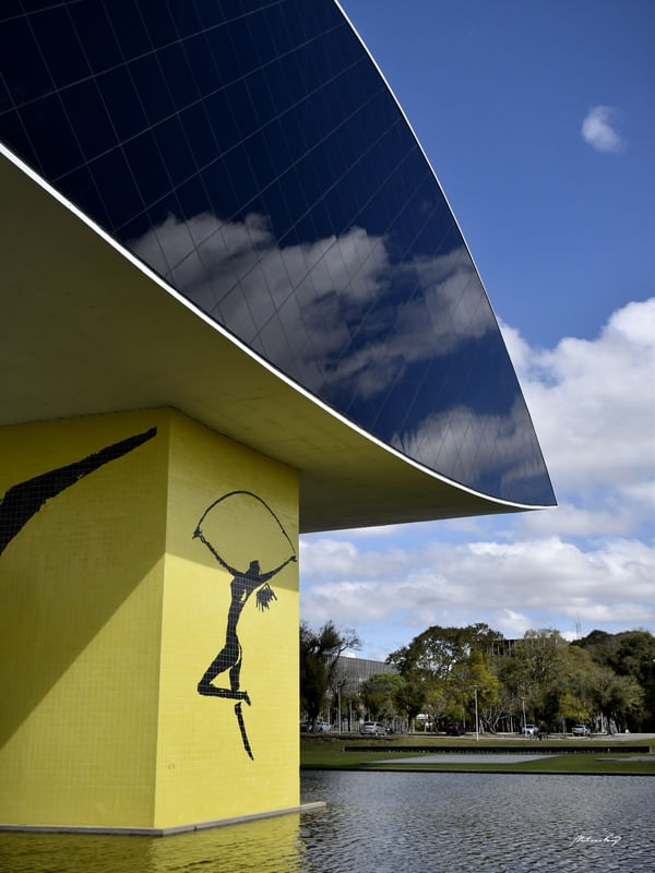 ARQUITETURA DE NIEMEYER - CURITIBA - III