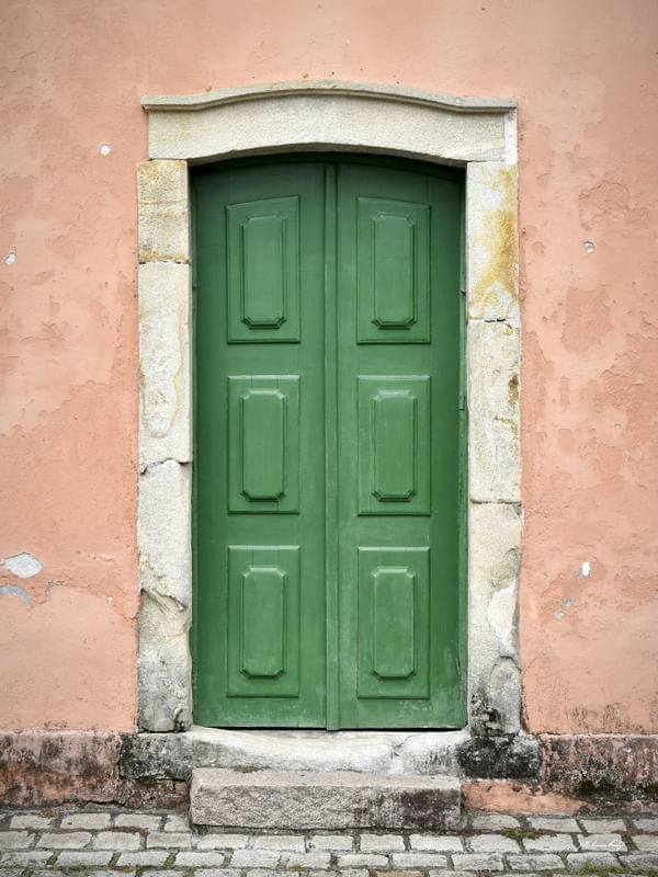 PORTA ANTIGA EM PARANAGUÁ