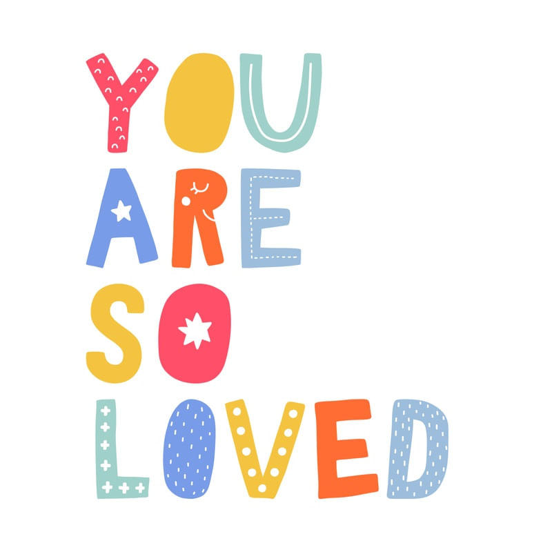 YOU ARE LOVED QUADRADO