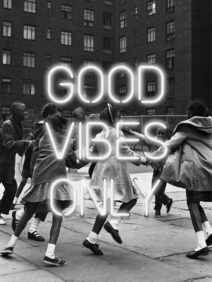 GOOD VIBES ONLY NEON 06