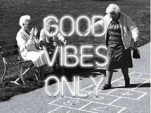 GOOD VIBES ONLY NEON 03