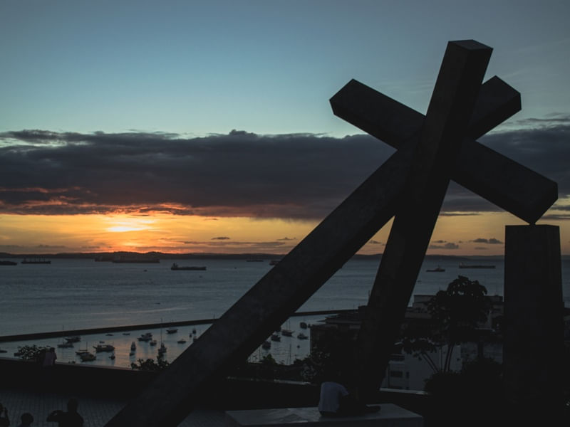 CRUZ CAIDA SALVADOR BAHIA